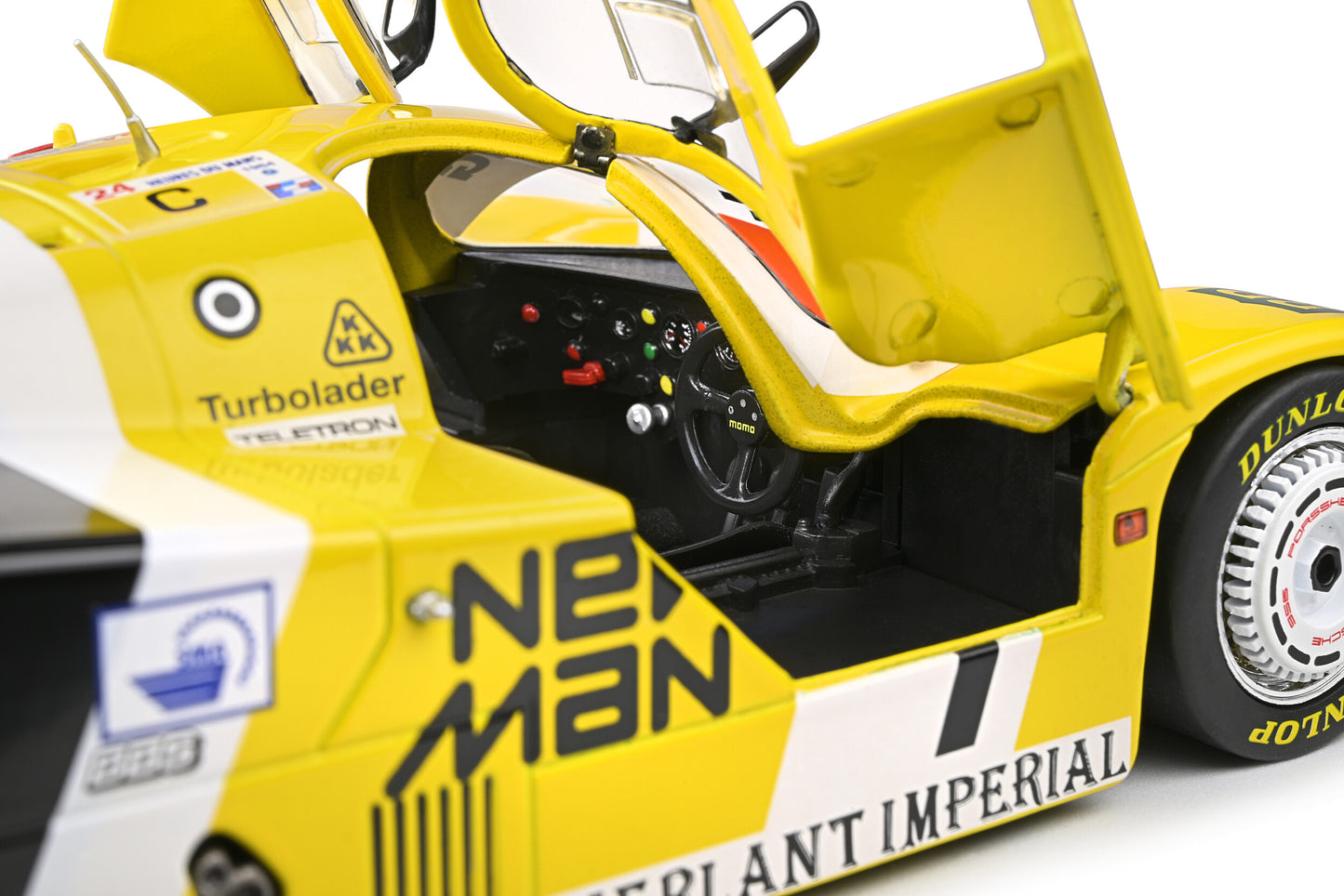 Porsche 956LH Winner Le Mans 24H Le Mans 1984 – #7 – 1:18 – Solido