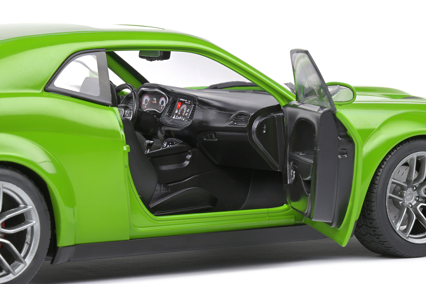 Dodge Challenger SRT Widebody – Green – 2020 – 1:18 – Solido