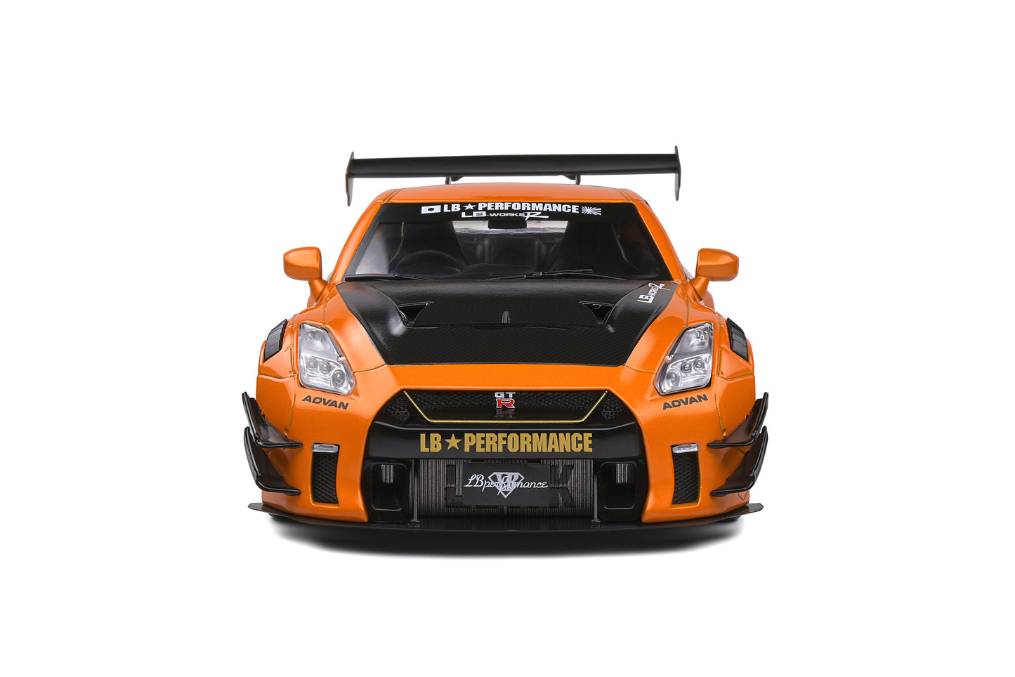Nissan GT-R R35 LB Works Type 2 – 2020 – 1:18 – Solido