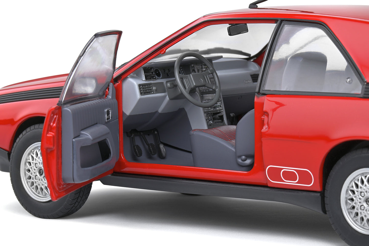 Renault Fuego Turbo – 1980 – 1:18 – Solido