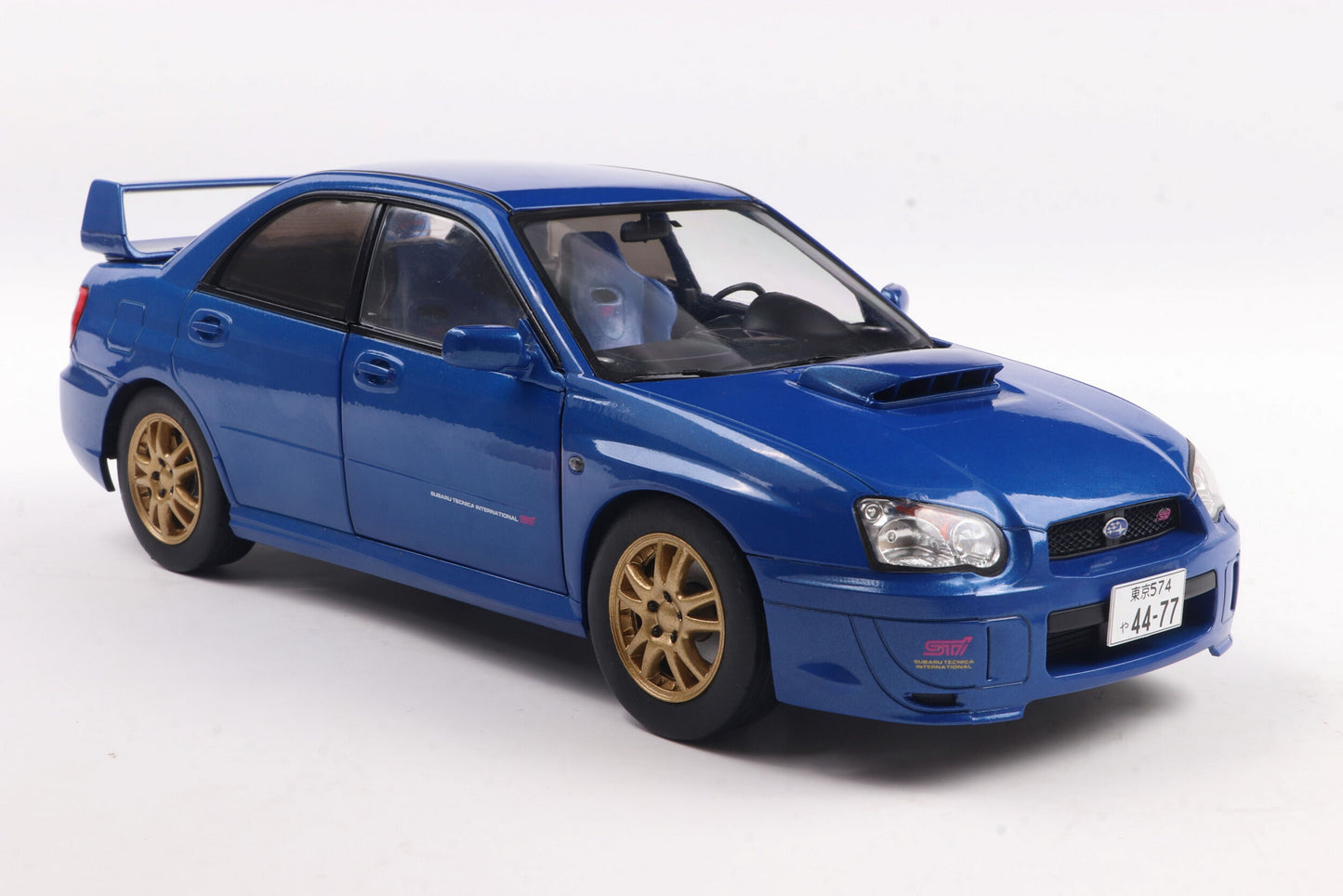 Subaru Impreza WRX STI Sonic Blue 2003 1:18 Solido