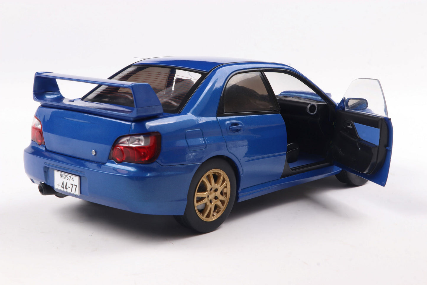 Subaru Impreza WRX STI Sonic Blue 2003 1:18 Solido