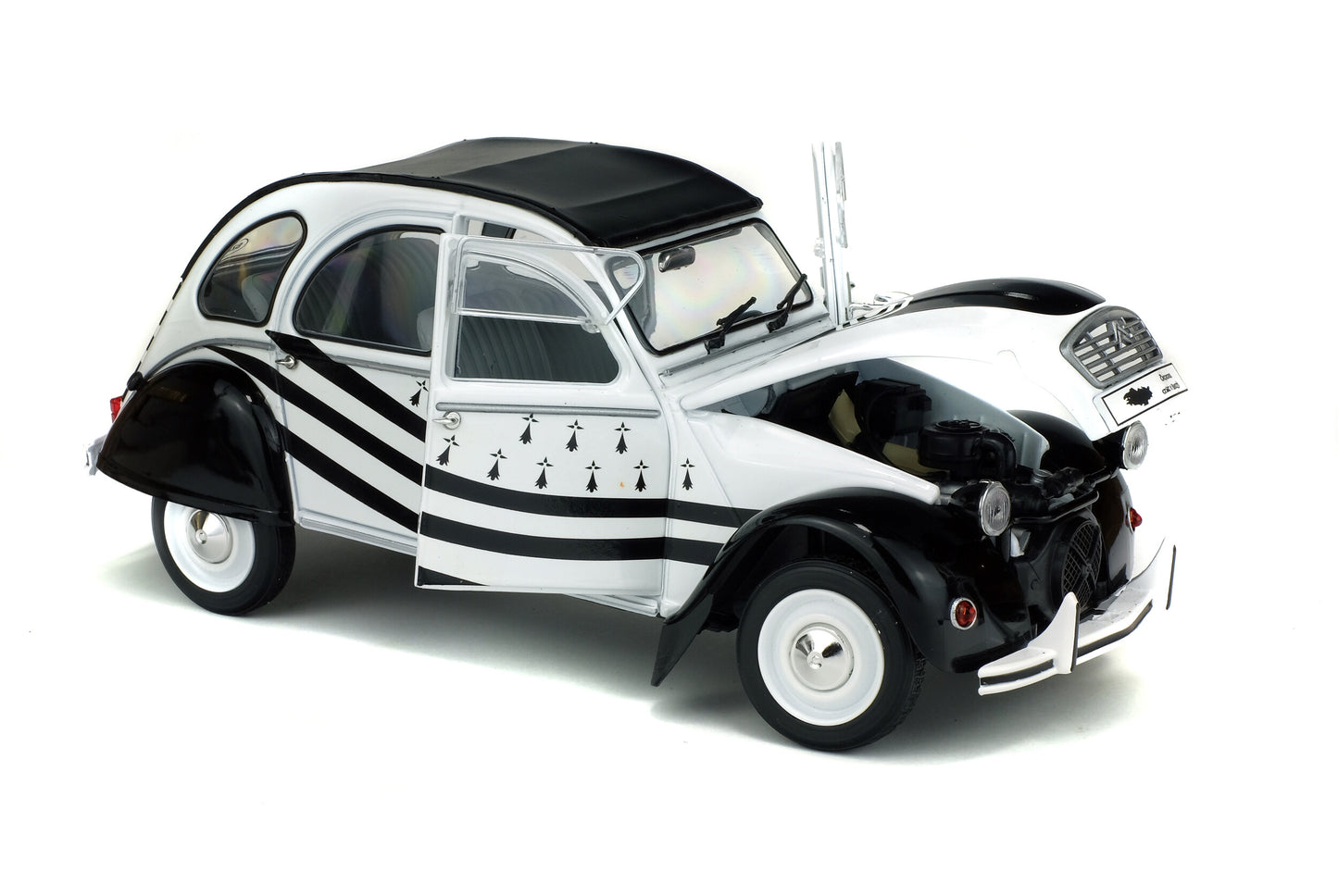 Citroën 2CV6 BZH – 1982 – 1:18 – Solido