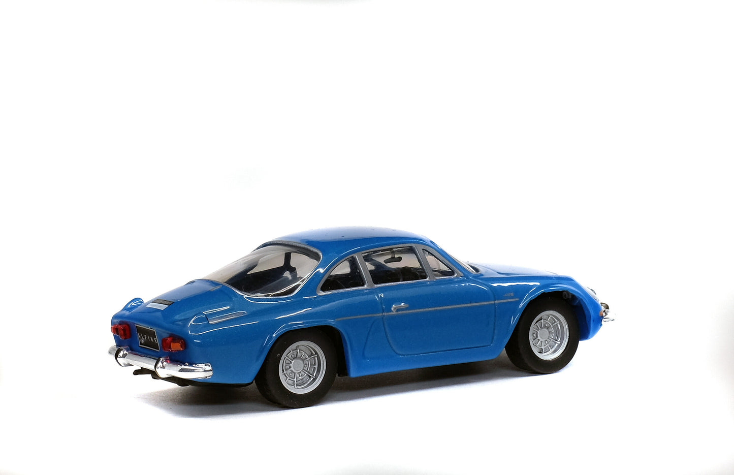 Alpine A110 1973 – 1:43 – Solido