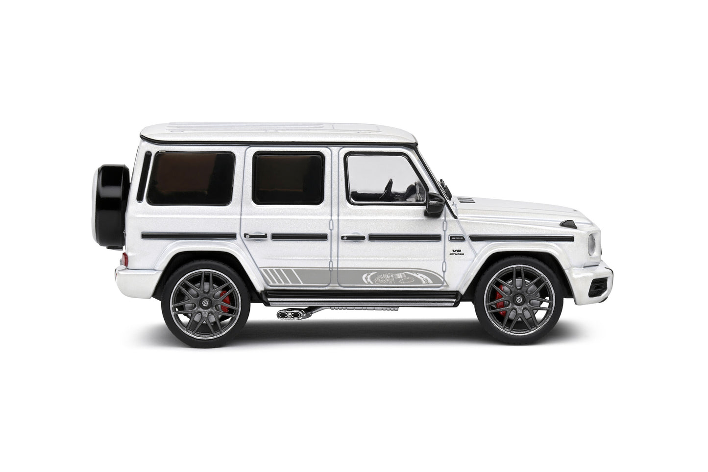 Mercedes-AMG G63 – 2022 – Diamond White – 1:43 – Solido
