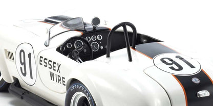 Detalj zadnjeg branika Shelby Cobra 427 S/C Essex Wire 1965