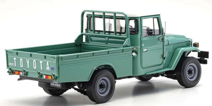 Toyota Land Cruiser 40 Pick Up 1980 Fashion Green - Pogled sa zadnje strane modela